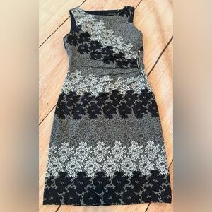 COPY - Ivanka Trump Blue Navy Casual Floral Sheath Sleeveless Dress Size 4 Even…